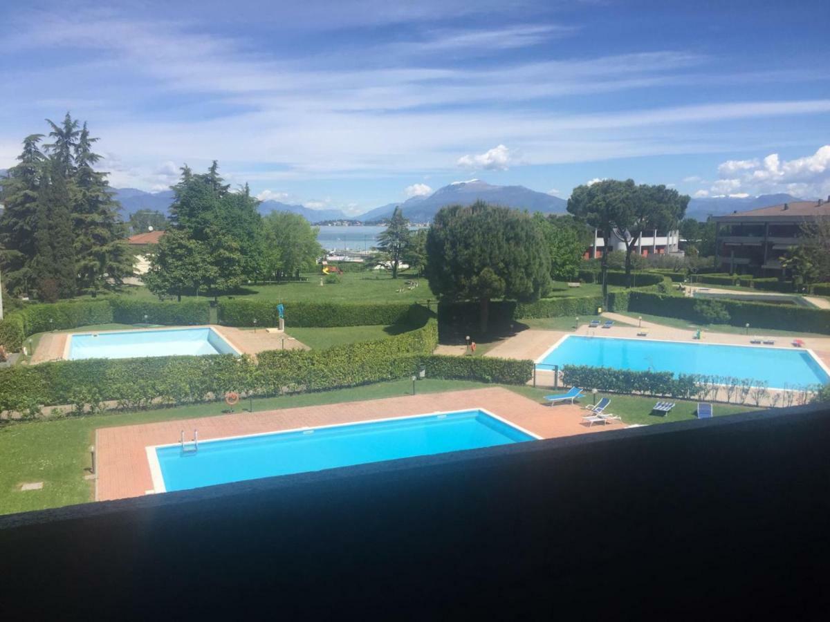 Ferienwohnung Casa Palazzo Desenzano del Garda Exterior foto