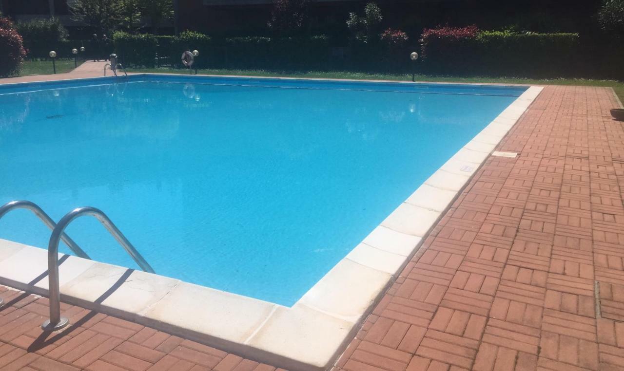 Ferienwohnung Casa Palazzo Desenzano del Garda Exterior foto